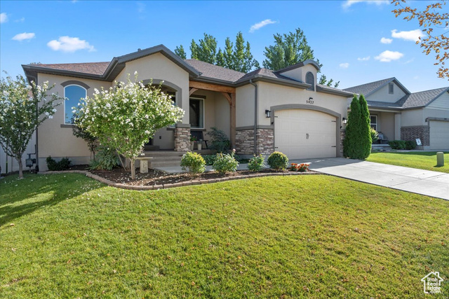 Photo 2 for MLS #2112857 at 5427 W Aylesbury Dr