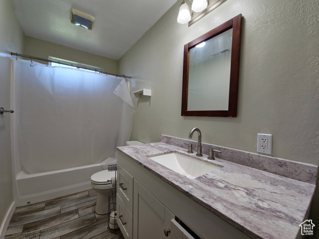 Photo 14 for MLS #2112862 at 180 E Center St