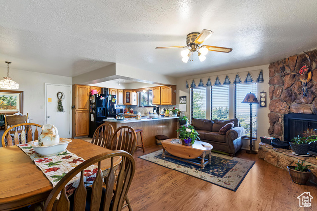 Photo 10 for MLS #2112873 at 2273 E Snoqualmie Cir Dr