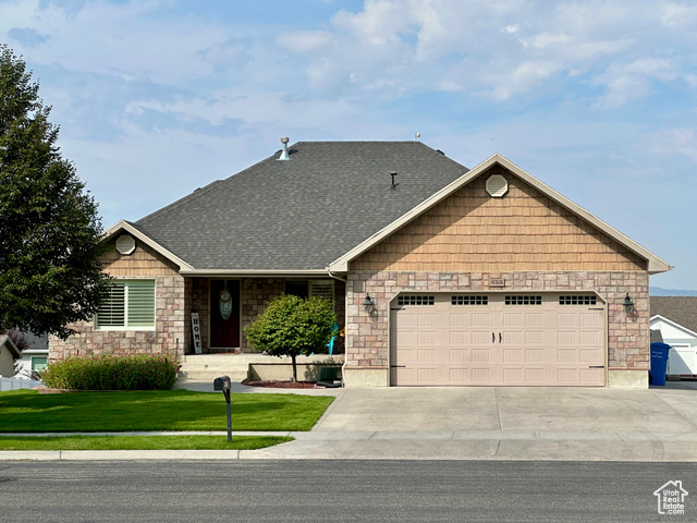 MLS #2112884 - 653 N 200 East
