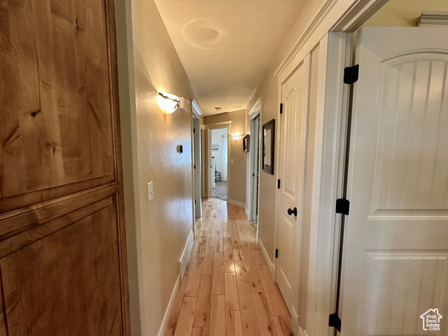 Photo 19 for MLS #2112884 at 653 N 200 East