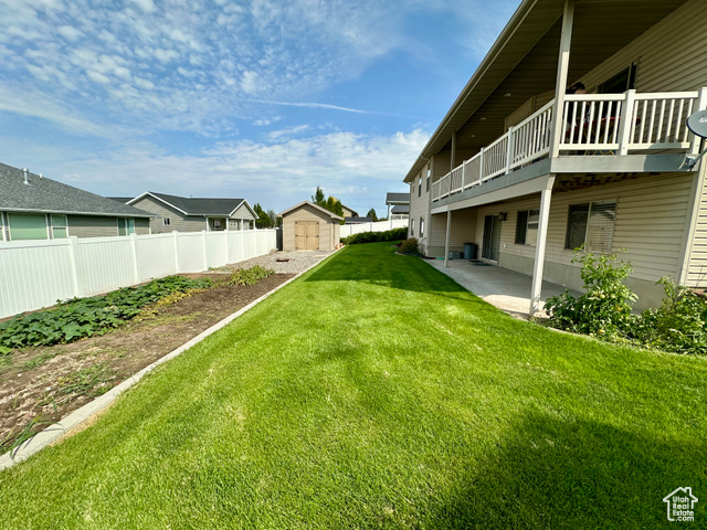 Photo 7 for MLS #2112884 at 653 N 200 East