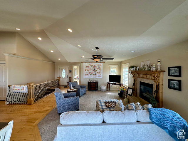Photo 12 for MLS #2112884 at 653 N 200 East