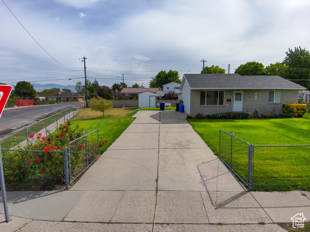Photo 8 for MLS #2112904 at 3311 S Montclair St