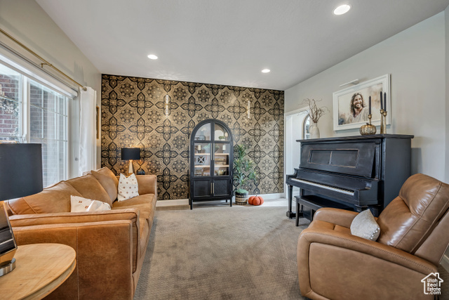Photo 3 for MLS #2112922 at 6302 N Little Mountain Way