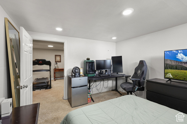 Photo 18 for MLS #2112923 at 261 Vanburen Ave