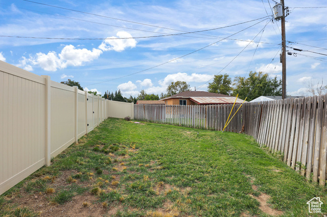 Photo 31 for MLS #2112923 at 261 Vanburen Ave