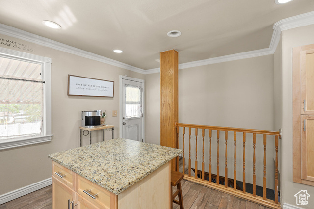 Photo 15 for MLS #2112923 at 261 Vanburen Ave