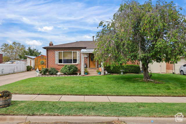 Photo 32 for MLS #2112923 at 261 Vanburen Ave