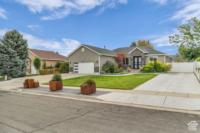 5113 W WOOD RANCH DR, South Jordan UT 84009
