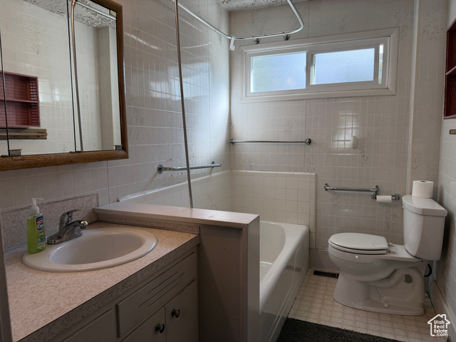 Photo 13 for MLS #2112947 at 102 E 200 South