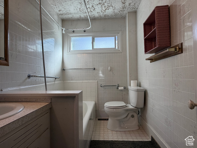 Photo 16 for MLS #2112947 at 102 E 200 South