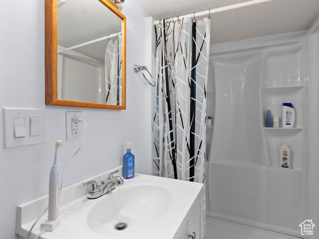 Photo 17 for MLS #2112954 at 766 E Spring View Dr