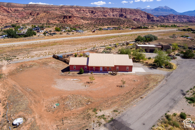 Photo 42 for MLS #2112956 at 417 E Coronado Ln