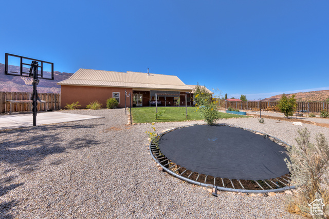 Photo 37 for MLS #2112956 at 417 E Coronado Ln