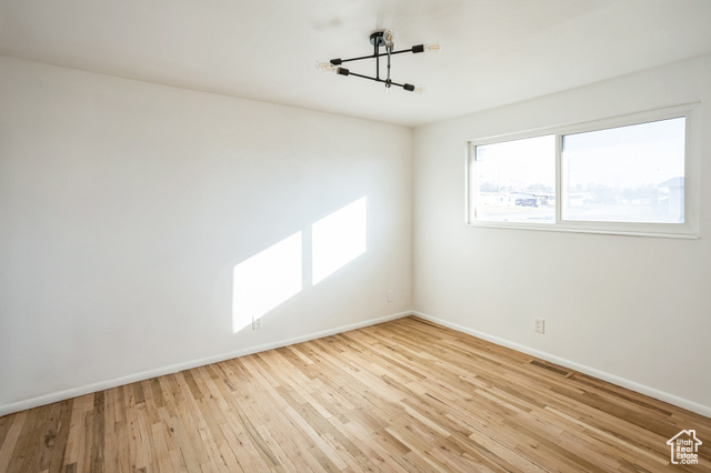 Photo 10 for MLS #2112958 at 428 W 2650 North