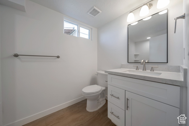 Photo 17 for MLS #2112969 at 2831 S Merton Way