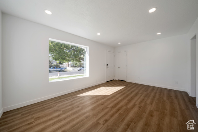 Photo 6 for MLS #2112969 at 2831 S Merton Way