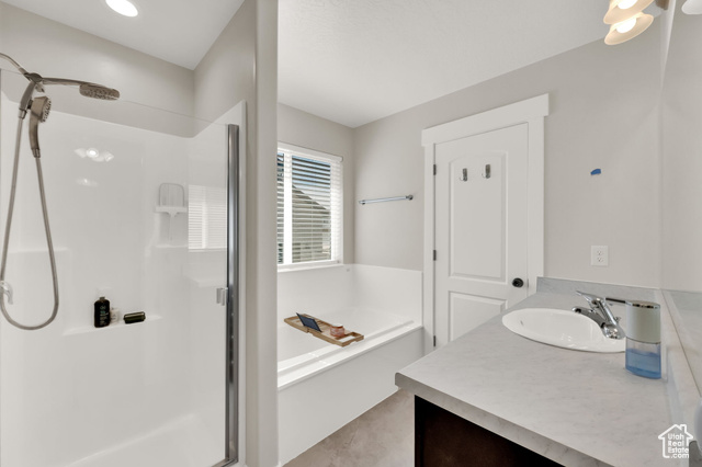 Photo 12 for MLS #2112972 at 4702 N Lewis Peak Dr