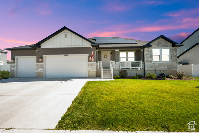 4702 N LEWIS PEAK DR, Eagle Mountain UT 84005