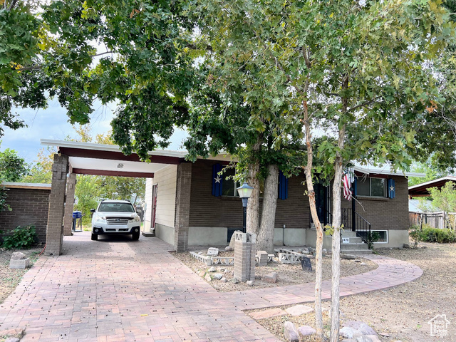 Photo 2 for MLS #2112977 at 4470 S Summerwood St