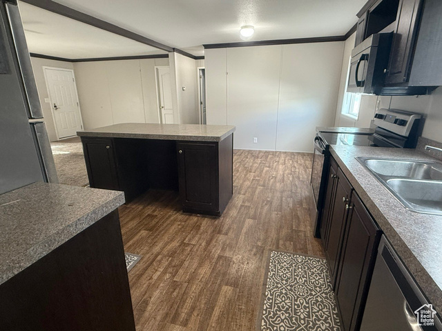 Photo 3 for MLS #2112979 at 1156 W Prodo Vista Dr