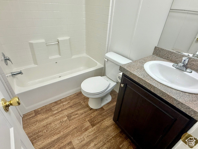 Photo 8 for MLS #2112979 at 1156 W Prodo Vista Dr