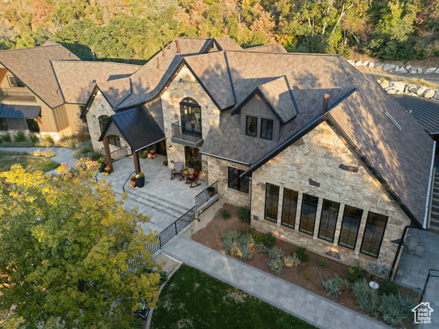 Photo 121 for MLS #2112983 at 1141 S Oak Leaf Ln
