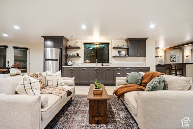 Photo 81 for MLS #2112983 at 1141 S Oak Leaf Ln