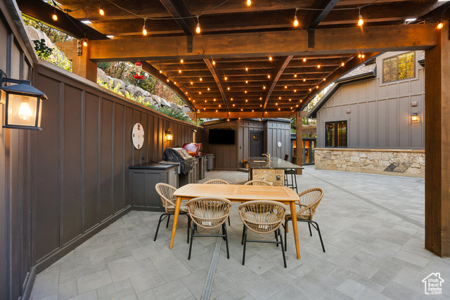 Photo 108 for MLS #2112983 at 1141 S Oak Leaf Ln