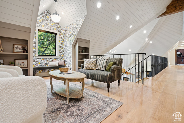 Photo 63 for MLS #2112983 at 1141 S Oak Leaf Ln