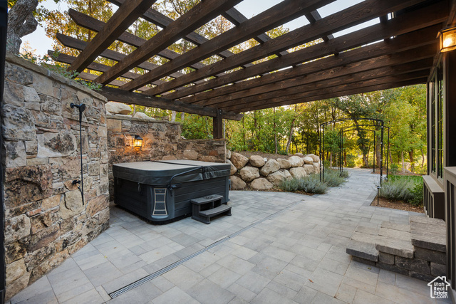 Photo 103 for MLS #2112983 at 1141 S Oak Leaf Ln