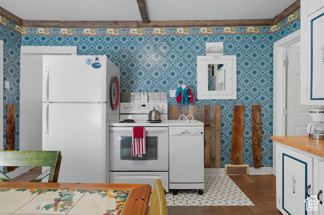 Photo 4 for MLS #2112994 at 180 N Bear Lake Blvd
