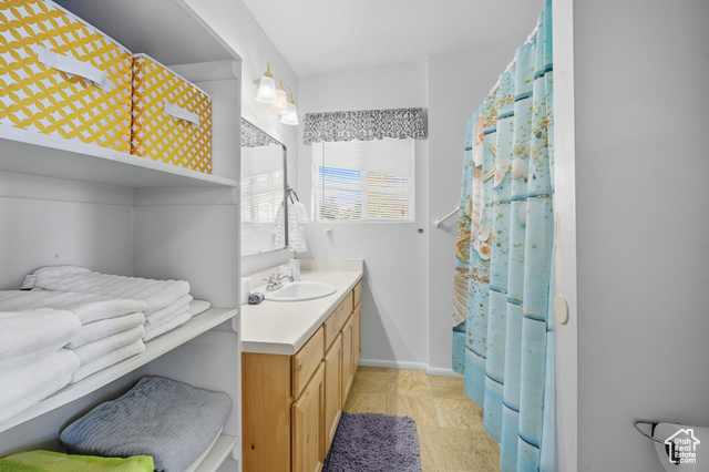 Photo 12 for MLS #2112994 at 180 N Bear Lake Blvd