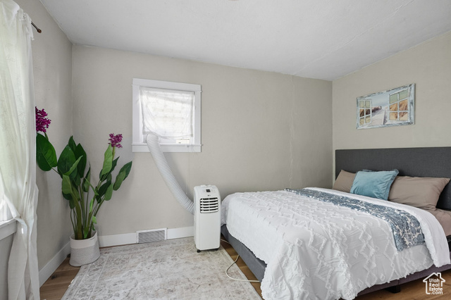 Photo 5 for MLS #2112994 at 180 N Bear Lake Blvd