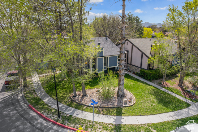 Photo 39 for MLS #2112997 at 2409 W Hardrock Dr