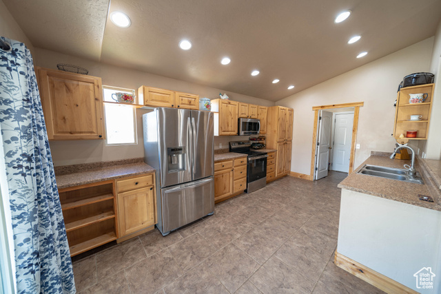 Photo 9 for MLS #2113009 at 1605 E 8900 South