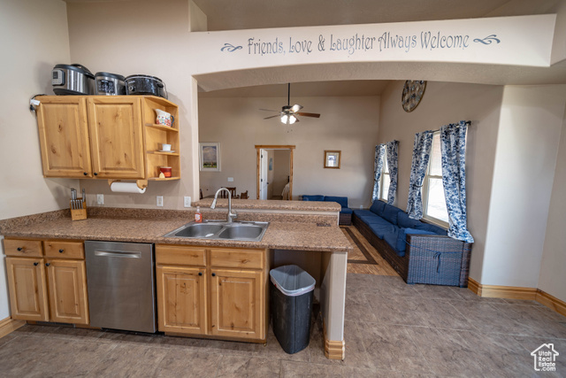 Photo 11 for MLS #2113009 at 1605 E 8900 South
