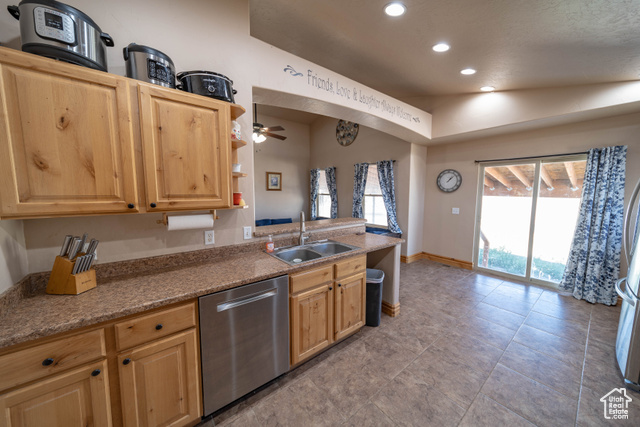 Photo 13 for MLS #2113009 at 1605 E 8900 South