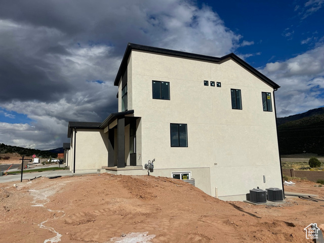 Photo 13 for MLS #2113011 at 2549 W Black Sage Dr
