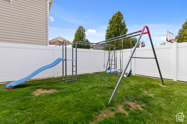 Photo 39 for MLS #2113018 at 4616 W Carriage Ln
