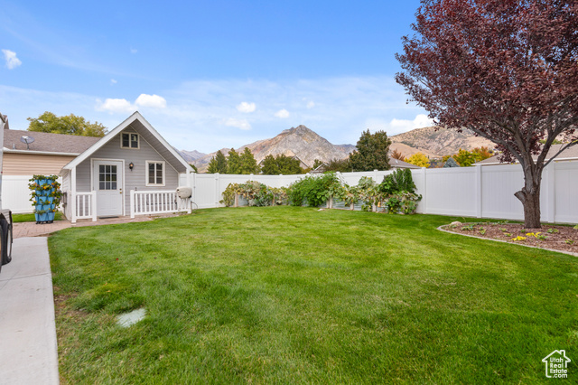 Photo 41 for MLS #2113018 at 4616 W Carriage Ln