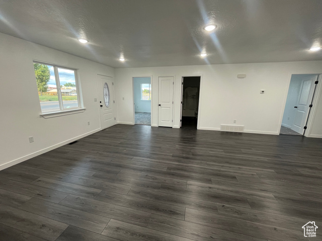 Photo 4 for MLS #2113020 at 601 W 200 North