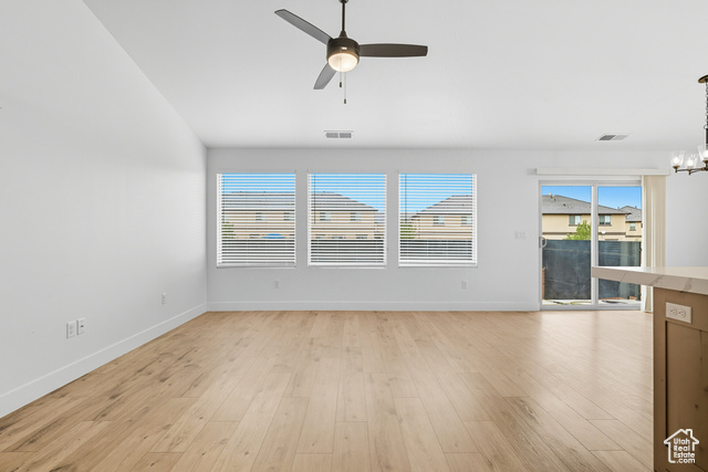Photo 7 for MLS #2113021 at 2261 S Tonaquint Dr #31