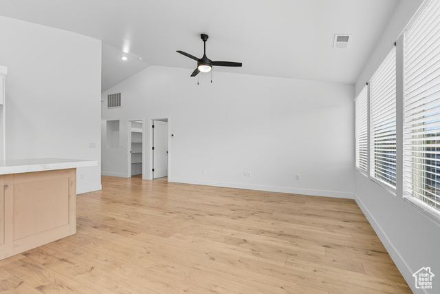 Photo 9 for MLS #2113021 at 2261 S Tonaquint Dr #31