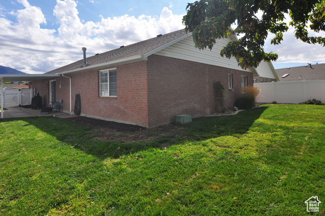 Photo 27 for MLS #2113039 at 4015 Meadow Wood Dr
