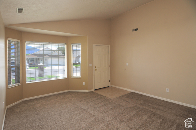 Photo 3 for MLS #2113039 at 4015 Meadow Wood Dr