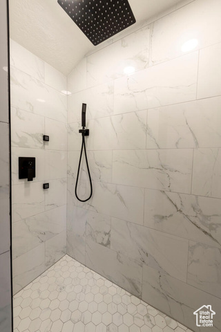 Photo 19 for MLS #2113054 at 9847 S 1000 West