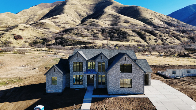 764 N 2000 E #304
                     MLS #2113081