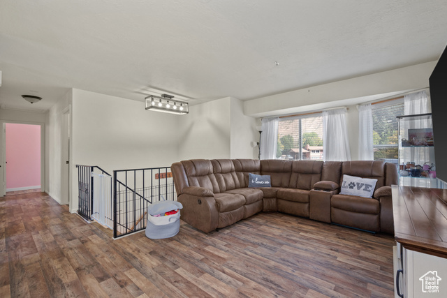 Photo 3 for MLS #2113103 at 565 N 200 West